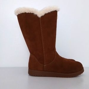 NWT Universal Thread Brown Boots with fur